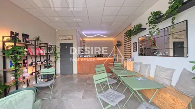 Коммерческие помещения в аренду, Pezinok · €383
