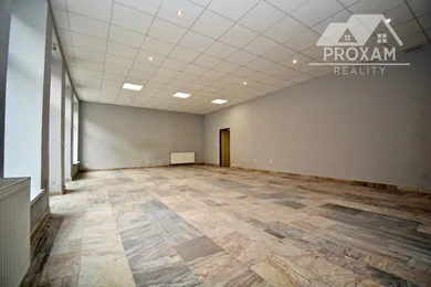 Na predaj komerčné, 235 m², Lučenec, Ulica Vajanského