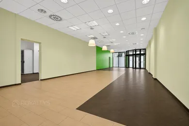 Na predaj komerčné, 190 m², Bratislava-Ružinov, Trnavská cesta
