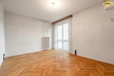 Na predaj 3-izbový byt, 69 m², Bratislava-Nové Mesto, Račianska