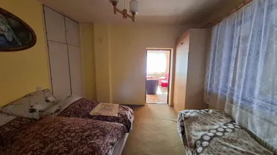 Na predaj 4-izbový dom, 120 m², Lopašov