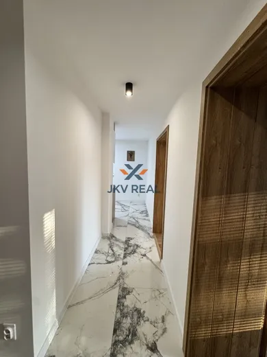 Na prenájom 2-izbový byt, 60 m², Prešov, Zapotockého