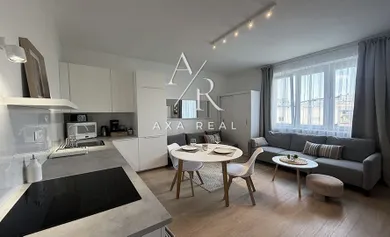 Byty na prenájom 2-izbový, Bratislava-Staré Mesto · €1 500
