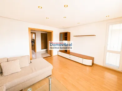 Na prenájom 3-izbový byt, 67 m², Šamorín, Dunajská