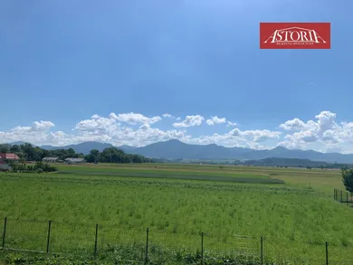 Na predaj 4-izbový dom, 130 m², Slovany, Slepá