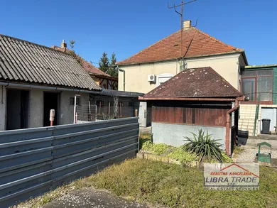 Na predaj dom, 100 m², Dvory nad Žitavou, Hlavná