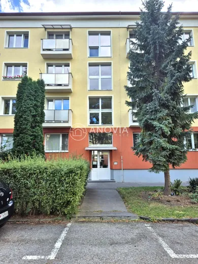 Na predaj 2-izbový byt, 54 m², Prešov, 17. novembra