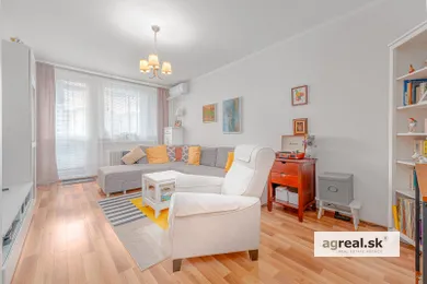 Na predaj byt v Bratislava-Karlova Ves · €273 900 · Dokončené