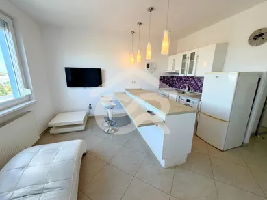 Mieszkania na sprzedaż, 1-pokojowe, Vráble · €105 000
