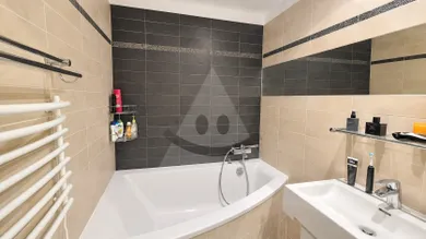Na prenájom 3-izbový byt, 75 m², Martin, Kozmonautov
