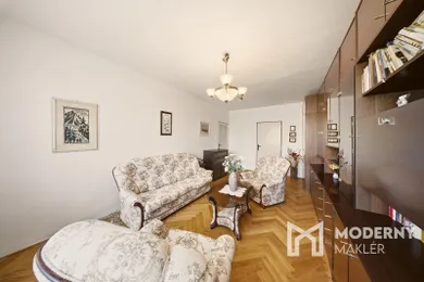 Na predaj 3-izbový byt, 80 m², Nitra, Lomnická
