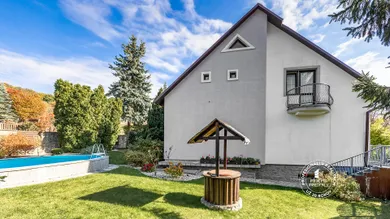 Domy na predaj 5-izbový, Bratislava-Nové Mesto · €999 900