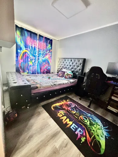 Na predaj 3-izbový byt, 72 m², Dunajská Streda, Nám. SNP