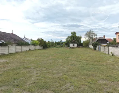 Na predaj pozemok, 164 m², Veľký Meder, Železničná