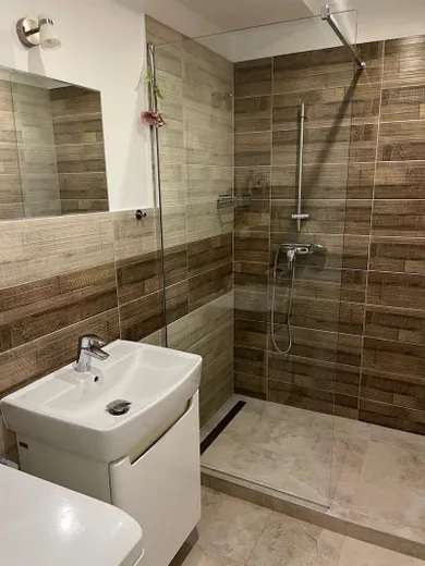 Na predaj 2-izbový byt, 43 m², Trenčín, 28. októbra