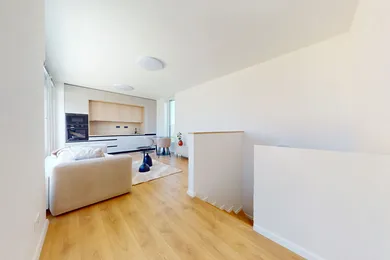 Na prenájom 2-izbový byt, 79 m², Bratislava-Vrakuňa, Majerská