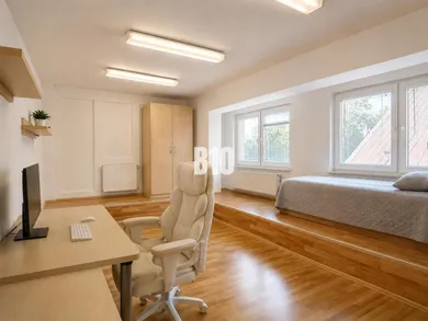 Квартиры на продажу, 2-комнатные, Trenčín · €109 900