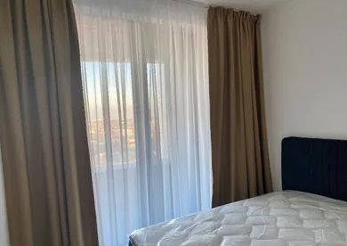 Na prenájom 2-izbový byt, 48 m², Bratislava-Staré Mesto, Továresnká