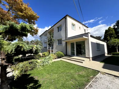 Na predaj objekt, 191 m², Bratislava-Ružinov, Martinská