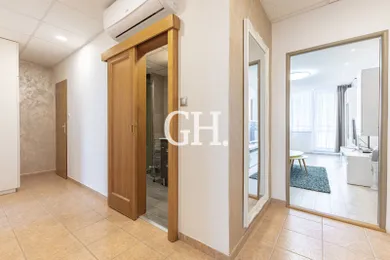 Na prenájom 3-izbový byt, 69 m², Košice-Staré Mesto, Vojenská