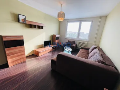 Na predaj 2-izbový byt, 64 m², Šaľa, P. J. Šafárika