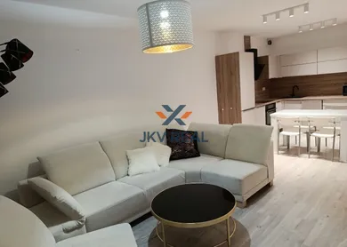 Mieszkania na wynajem, 2-pokojowe, Trenčín · €650