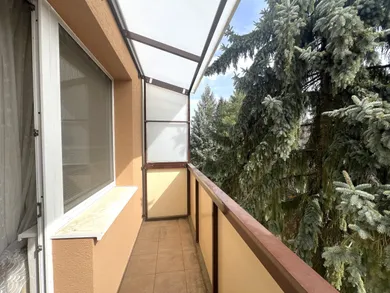 Na predaj 3-izbový byt, 82 m², Bánovce nad Bebravou