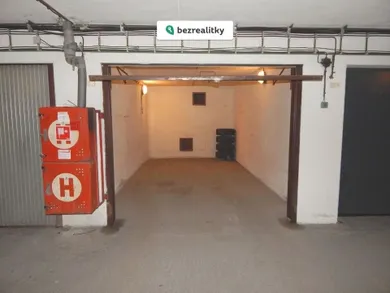 Na predaj objekt, 16 m², Bratislava-Karlova Ves