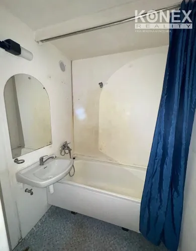 Na predaj 3-izbový byt, 70 m², Trebišov, Berehovská
