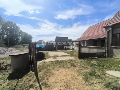 Na predaj 3-izbový dom, 180 m², Dolné Saliby