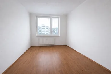 Na predaj byt v Košice-Nad jazerom · €149 999 · Pôvodný stav