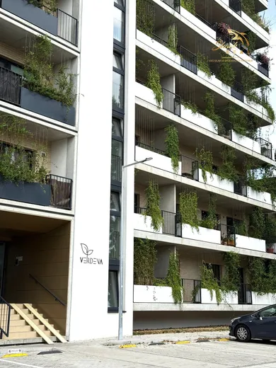 Mieszkania na wynajem, 1-pokojowe, Bratislava-Nové Mesto · €590