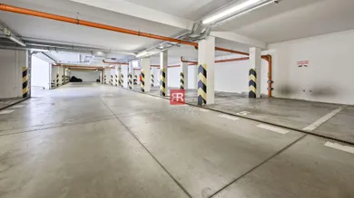 Na prenájom 3-izbový byt, 50 m², Bratislava-Staré Mesto