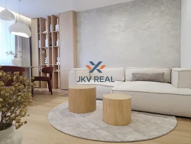 Na predaj 2-izbový byt, 54 m², Banská Bystrica