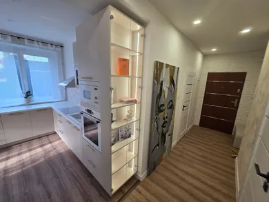Na predaj 3-izbový byt, 78 m², Holíč, Školská