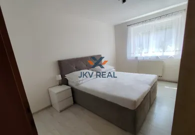 Na predaj 2-izbový byt, 55 m², Žilina, Hollého