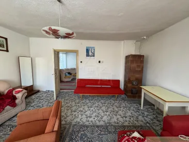 Na predaj dom, Šumiac