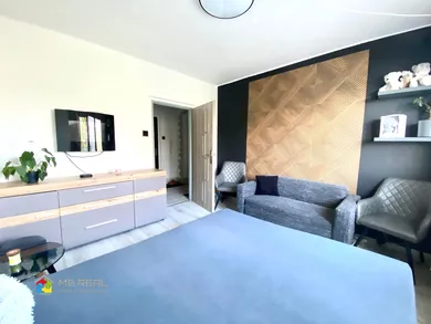 Na predaj 3-izbový byt, 66 m², Žiar nad Hronom, Sládkovičova