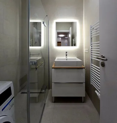 Na prenájom 2-izbový byt, 55 m², Bratislava-Nové Mesto, Račianska