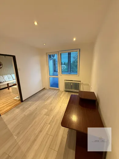 Na prenájom 3-izbový byt, 68 m², Šaľa, Hlavná
