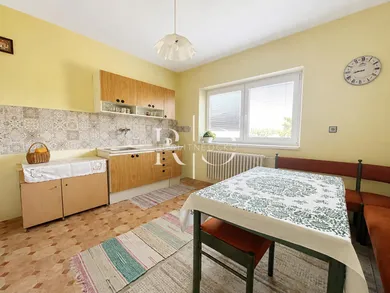 Na predaj dom, 290 m², Detva, -