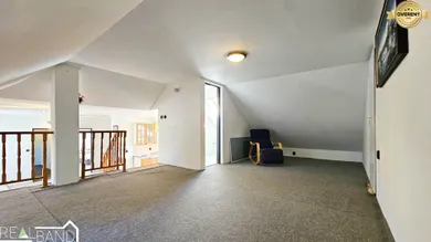Na predaj 15-izbový dom, 422 m², Galanta