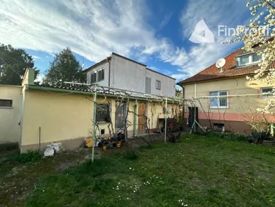 Na predaj 3-izbový dom, 158 m², Bratislava-Vajnory, Koncová