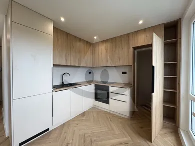 Na predaj 2-izbový byt, 61 m², Liptovský Mikuláš, Priebežná