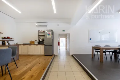 Na prenájom objekt, 166 m², Nitra