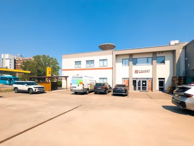 Komerčné priestory na prenájom, Trnava · €1 903