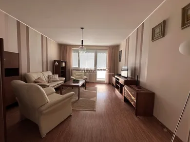 Na prenájom 3-izbový byt, 81 m², Bratislava-Ružinov, Haburská