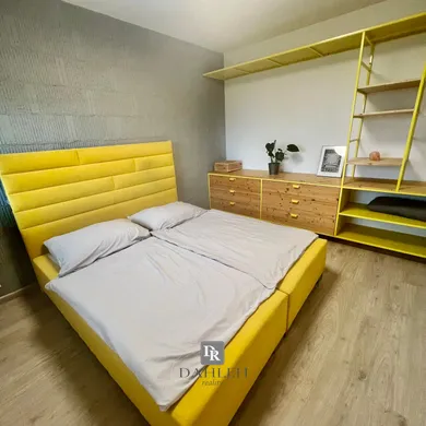 Na prenájom 2-izbový byt, 54 m², Bratislava-Rača, Malokrasňanská