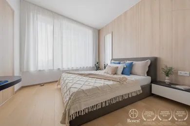 Na predaj 2-izbový byt, 56 m², Bratislava-Staré Mesto, Továrenská