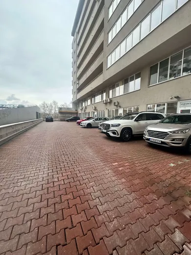 Na prenájom komerčné, Bratislava-Petržalka, Antolská